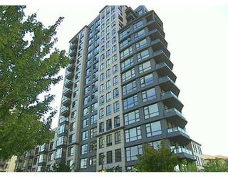 Photo 1: 3520 CROWLEY Drive in Vancouver: Collingwood Vancouver East Condo for sale in "MILLENIO" (Vancouver East)  : MLS®# V609466