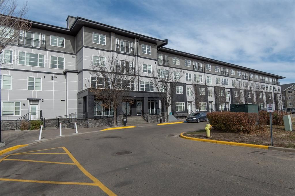 Main Photo: 5200 2660 22: Red Deer Apartment for sale : MLS®# A1154134