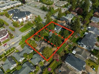 Photo 2: 1682 140 Street in Surrey: Sunnyside Park Surrey House for sale in "Ocean Bluff" (South Surrey White Rock)  : MLS®# R2760988