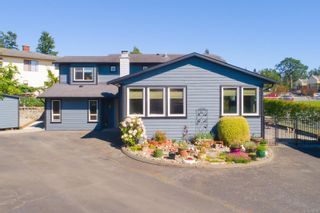 Photo 3: 1081 Gerda Rd in Saanich: SW Northridge House for sale (Saanich West)  : MLS®# 878276