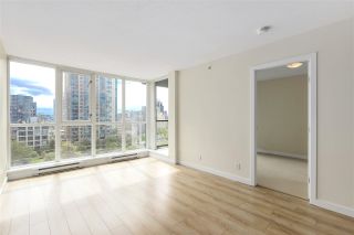 Photo 4: 705 1155 SEYMOUR Street in Vancouver: Downtown VW Condo for sale in "BRAVA NORTH" (Vancouver West)  : MLS®# R2453073