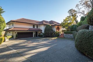 Photo 5: 3550 Beach Dr in Oak Bay: OB Uplands House for sale : MLS®# 949391