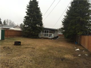 Photo 2: 8916 77TH Street in Fort St. John: Fort St. John - City SE Manufactured Home for sale in "AENNOFIELD" (Fort St. John (Zone 60))  : MLS®# N244157
