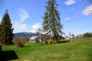 Photo 18: 100 LAIDLAW Road in Smithers: Smithers - Rural House for sale (Smithers And Area (Zone 54))  : MLS®# R2455012