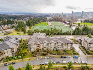 Photo 27: 203 3132 DAYANEE SPRINGS Boulevard in Coquitlam: Westwood Plateau Condo for sale in "Ledgeview" : MLS®# R2747241