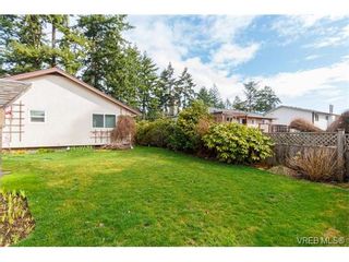 Photo 19: 425 Tipton Ave in VICTORIA: Co Wishart South House for sale (Colwood)  : MLS®# 753369