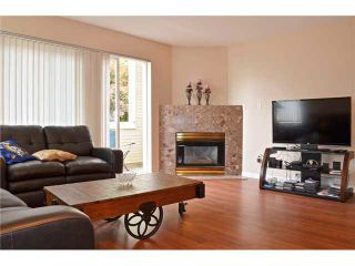 Photo 3: 24 270 CASEY Street in Coquitlam: Maillardville Townhouse for sale in "CHATEAU LAVAL" : MLS®# V1066435