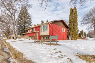 Photo 4: 801 V Avenue North in Saskatoon: Mount Royal SA Residential for sale : MLS®# SK962324