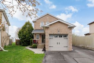 Photo 2: 71 Turnberry Crescent in Clarington: Courtice House (2-Storey) for sale : MLS®# E8287916