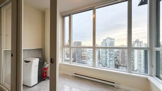 Photo 16: 2304 833 SEYMOUR Street in Vancouver: Downtown VW Condo for sale in "Capital Residences" (Vancouver West)  : MLS®# R2837919