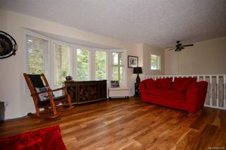 Photo 4: 3279 Sedgwick Dr in Colwood: Co Triangle House for sale : MLS®# 844298