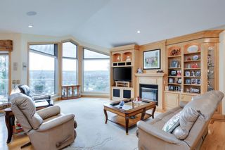 Photo 10: 39 Discovery Drive SW in Calgary: Discovery Ridge Detached for sale : MLS®# A2000155