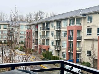 Photo 2: A301 20211 66 Avenue in Langley: Willoughby Heights Condo for sale in "Elements" : MLS®# R2836176