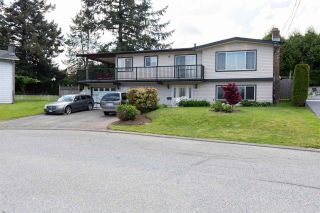Photo 2: 2035 RIDGEWAY Street in Abbotsford: Abbotsford West House for sale : MLS®# R2581597