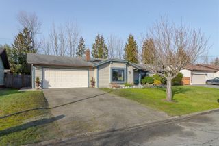 Photo 1: 4 2558 Ferguson Rd in Central Saanich: CS Turgoose House for sale : MLS®# 922829