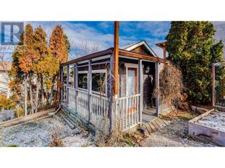 Photo 3: 4008 Pleasant Valley Road East Hill: Okanagan Shuswap Real Estate Listing: MLS®# 10305033