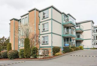 Photo 1: 303 894 Vernon Ave in Saanich: SE Swan Lake Condo for sale (Saanich East)  : MLS®# 899930