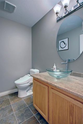 Photo 18: 256 Edgebank Circle NW in Calgary: Edgemont Detached for sale : MLS®# A2011895