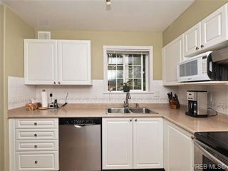 Photo 8: 72 14 Erskine Lane in VICTORIA: VR Hospital Row/Townhouse for sale (View Royal)  : MLS®# 703903