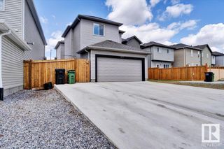 Photo 8: 2479 14 Avenue in Edmonton: Zone 30 House for sale : MLS®# E4385626