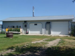 Photo 3: 251077 MINUTES NORTH WEST OF STRATHMORE: Rural Wheatland County House for sale : MLS®# C4019195