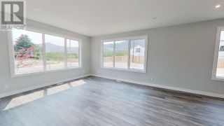 Photo 8: 2 Wood Duck Way in Osoyoos: House for sale : MLS®# 10304430