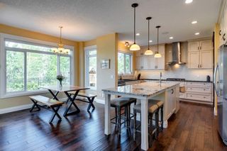 Photo 12: 4 West Grove Bay SW in Calgary: West Springs Detached for sale : MLS®# A1232730