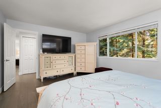 Photo 18: 27 DEERWOOD Place in Port Moody: Heritage Mountain Townhouse for sale in "HERITAGE GREEN" : MLS®# R2716585