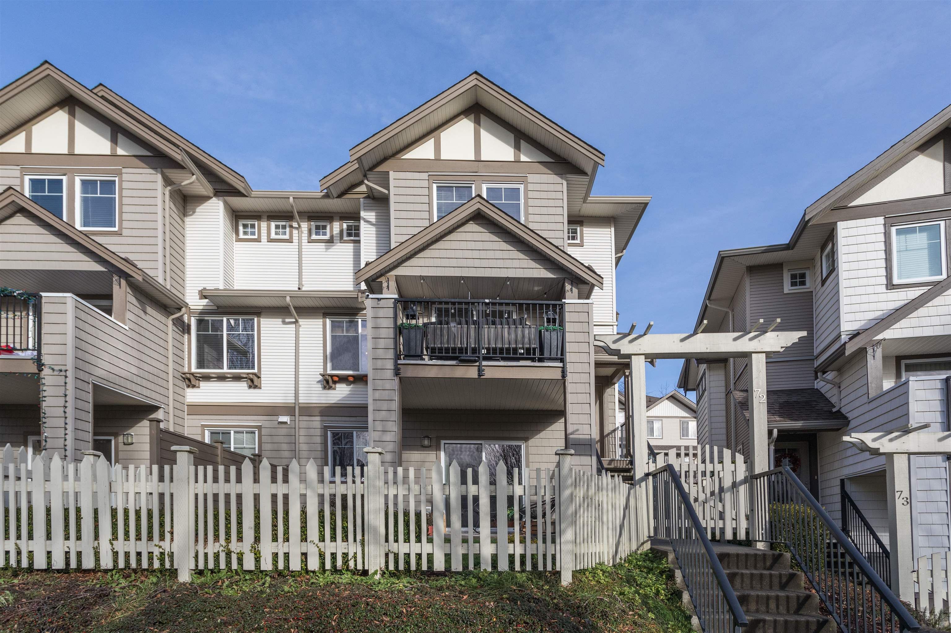 Main Photo: 72 4401 BLAUSON Boulevard in Abbotsford: Abbotsford East Townhouse for sale in "Sage in Auguston" : MLS®# R2837875
