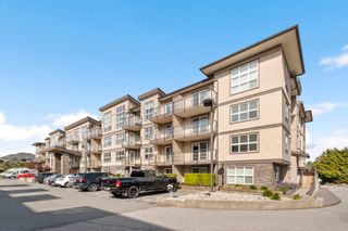 Photo 3: 220 30525 CARDINAL Avenue in Abbotsford: Abbotsford West Condo for sale in "Tamarind Westside" : MLS®# R2885719