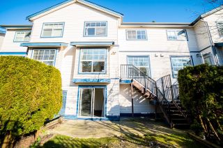 Photo 33: 802 9118 149 Street in Surrey: Bear Creek Green Timbers Townhouse for sale : MLS®# R2656867