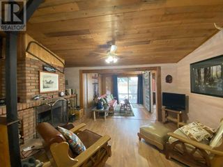 Photo 9: 4 Lee Lake Road in Rural Pincher Creek No. 9, M.D. of: House for sale (Rural Pincher Creek No. 9, M.D.)  : MLS®# A2105563