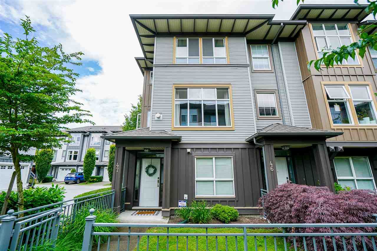 Main Photo: 47 18777 68A AVENUE in : Cloverdale BC Townhouse for sale : MLS®# R2468208