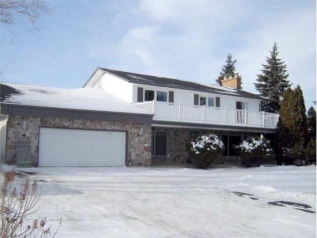 Main Photo: 890 Plessis Road in WINNIPEG: Transcona Residential for sale (North East Winnipeg)  : MLS®# 1000505