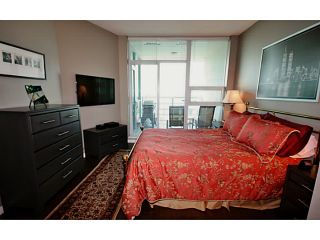 Photo 7: # 1003 138 E ESPLANADE ST in North Vancouver: Lower Lonsdale Condo for sale : MLS®# V1120625