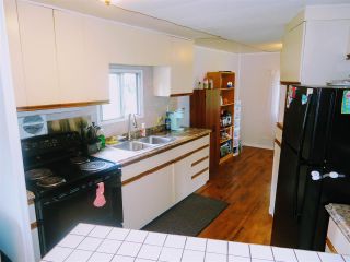 Photo 5: 3921 KNIGHT Crescent in Prince George: Emerald Manufactured Home for sale (PG City North (Zone 73))  : MLS®# R2379264