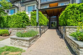 Photo 1: 214 7488 BYRNEPARK Walk in Burnaby: South Slope Condo for sale in "The Green - Autumn" (Burnaby South)  : MLS®# R2786059