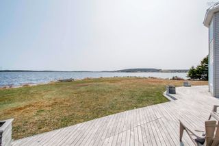 Photo 37: 20 Lakeshore Drive in East Lawrencetown: 31-Lawrencetown, Lake Echo, Port Residential for sale (Halifax-Dartmouth)  : MLS®# 202308870