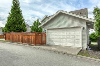Photo 5: 15156 62 Avenue in Surrey: Sullivan Station House for sale in "OLIVER'S LANE" : MLS®# R2463714