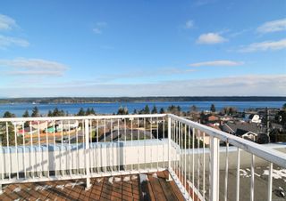Photo 2: 2B 690 Colwyn St in Campbell River: CR Campbell River Central Condo for sale : MLS®# 851797