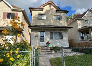 Photo 1: 691 Victor Street in Winnipeg: West End Residential for sale (5A)  : MLS®# 202220080