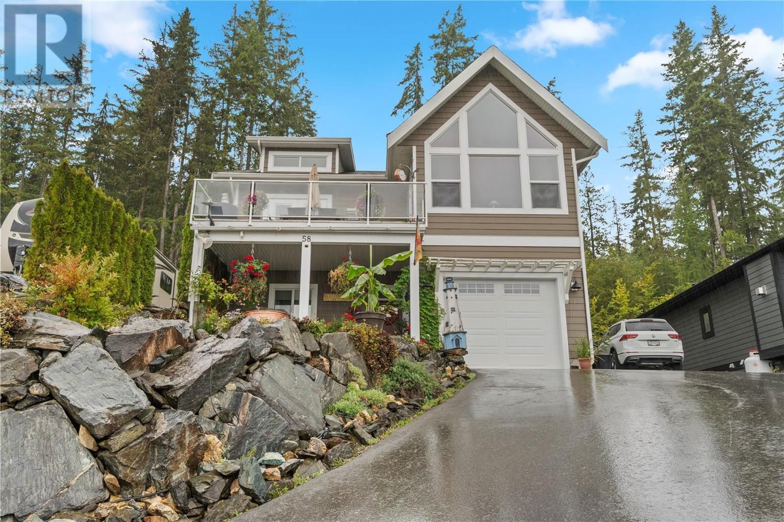 Main Photo: 6421 Eagle Bay Road Unit# 58 in Eagle Bay: House for sale : MLS®# 10286853