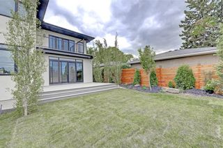Photo 36: 24 LORNE Place SW in Calgary: North Glenmore Park Detached for sale : MLS®# C4225479