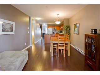 Photo 3: 11 168 6TH Street in New Westminster: Uptown NW Townhouse for sale in "ROYAL CITY TERRACE" : MLS®# V906623