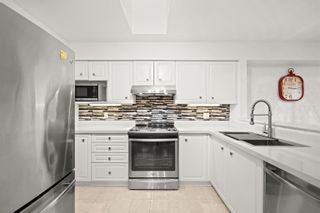 Photo 4: PH8A 7025 STRIDE Avenue in Burnaby: Edmonds BE Condo for sale in "SOMERSET HILL" (Burnaby East)  : MLS®# R2900414