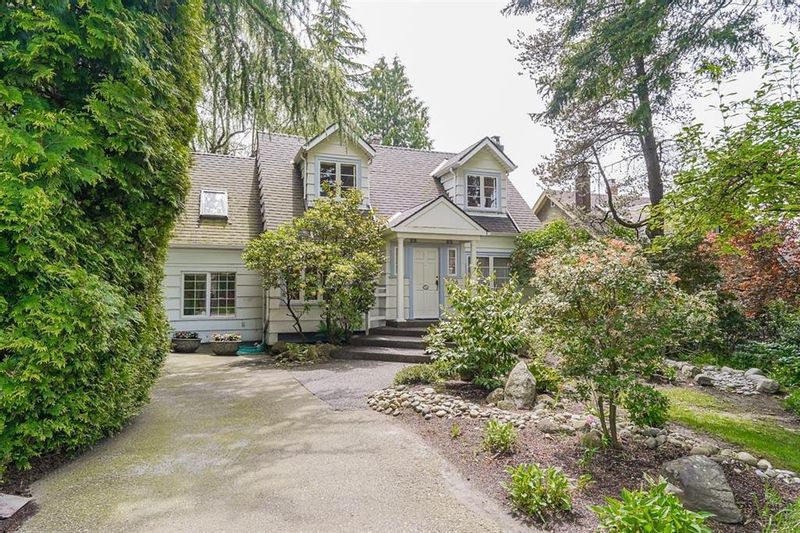 FEATURED LISTING: 708 26th Avenue West Vancouver