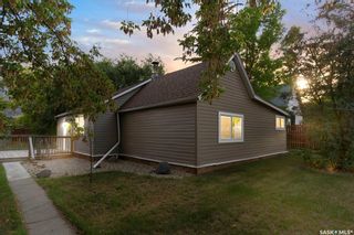 Main Photo: 304 Barton Street in Dundurn: Residential for sale : MLS®# SK909420
