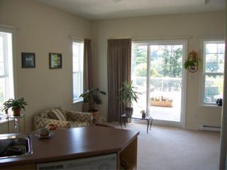 Photo 10: 315 Six Mile Rd in Victoria: Residential for sale (18)  : MLS®# 266080