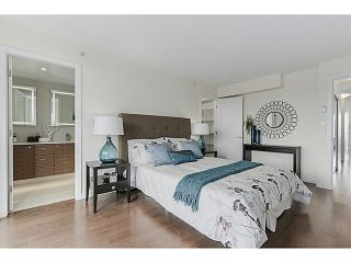 Photo 12: 902 1405 W 12TH Avenue in Vancouver: Fairview VW Condo for sale in "THE WARRENTON" (Vancouver West)  : MLS®# V1120678
