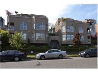 Photo 1: 208 1082 8TH Ave in Vancouver West: Fairview VW Residential for sale ()  : MLS®# V831245